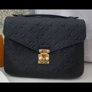 Louis Vuitton Pochette Metis